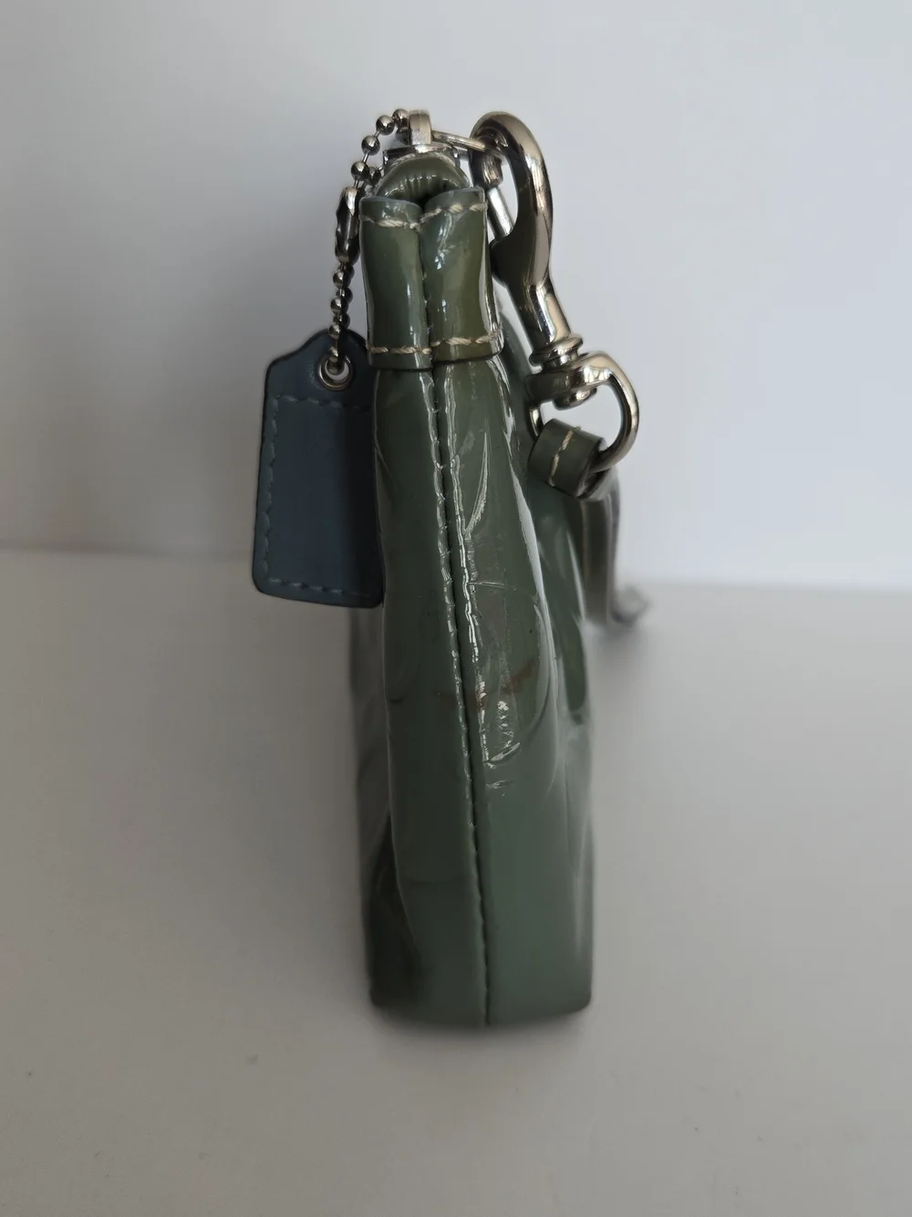 Vtg COACH Y2K Patent Leather Green/Blue Wristlet 7